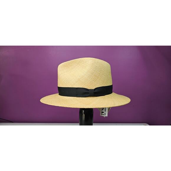 NWT Magill Genuine Panama Ecuadorian Straw Fedora Style Hat, Small 6 3/4 - 6 7/8 - Picture 1 of 12